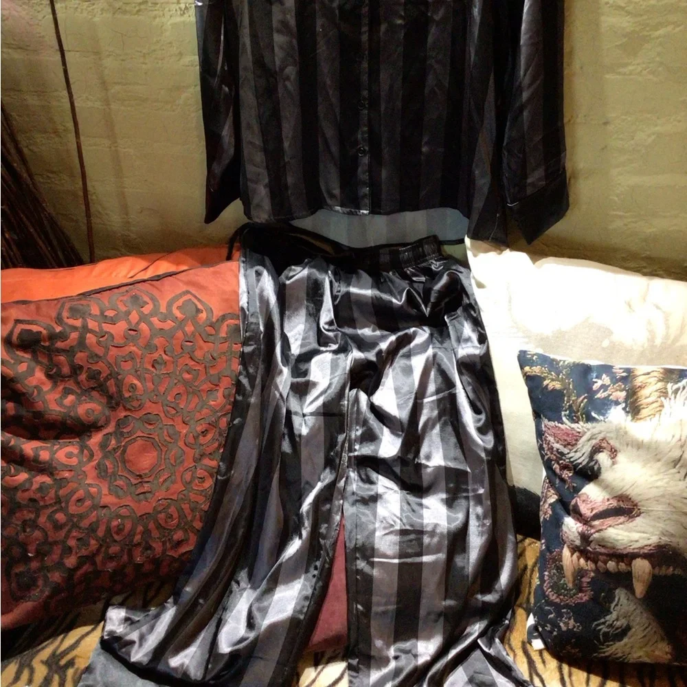 NEW! Rare the laundry room Striped Satin& Pants Set with Flame Heart Appliqué